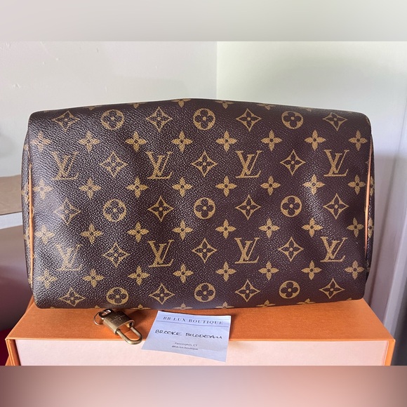 Authentic Louis Vuitton Speedy 30 Monogram - Timeless & Iconic - Picture 10 of 16